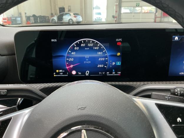 MERCEDES-BENZ A-Klasse A 180 d
