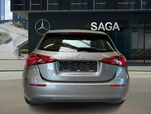 MERCEDES-BENZ A-Klasse A 180 d