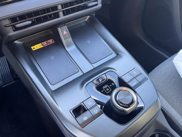 TOYOTA bZ4X Touring BEV 75KWH TOURING DESIGN  BZ4X TOURING GRANDE AUTONOMIE 2WD DESIGN