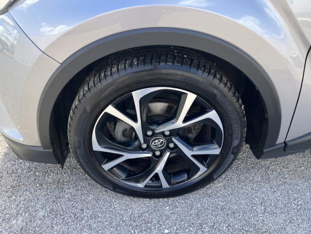TOYOTA C-HR 1.8 HYBRIDE 122 DESIGN  