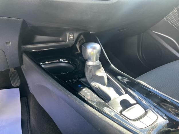 TOYOTA C-HR 1.8 HYBRIDE 122 DESIGN  