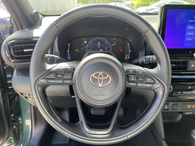 TOYOTA Yaris Cross Hybrid 2WD Design Pack Cargo  1.5 131 ch 