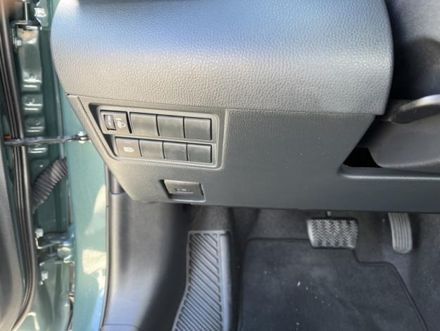 TOYOTA Yaris Cross Hybrid 2WD Design Pack Cargo  1.5 131 ch 