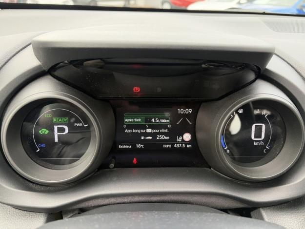 TOYOTA Yaris Cross 116H DYNAMIC BUSINESS AWD   