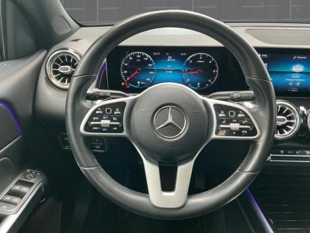 MERCEDES-BENZ GLB 180 d Luxury Line Pack Night Pano  