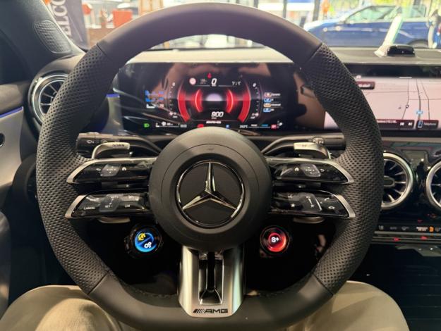 MERCEDES-BENZ Classe A AMG A 35 4MATIC Compacte  Mercedes-AMG A 35 4MATIC