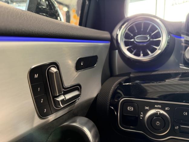 MERCEDES-BENZ Classe A AMG A 35 4MATIC Compacte  Mercedes-AMG A 35 4MATIC