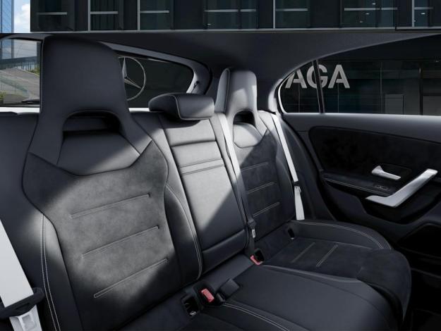 MERCEDES-BENZ Classe A A 180  A 180 Cyber Edition
