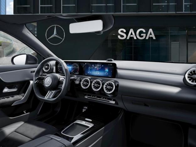 MERCEDES-BENZ Classe A A 180  A 180 Cyber Edition