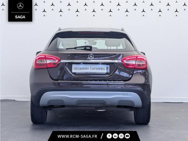 MERCEDES-BENZ GLA 180 d  