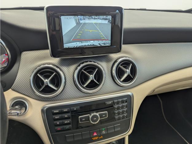 MERCEDES-BENZ GLA 180 d  