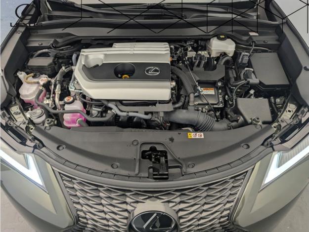 LEXUS UX 250H 2WD F SPORT Design  