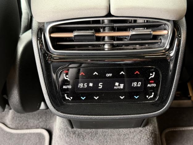 MERCEDES-BENZ EQS SUV EQS 580 4MATIC SUV AMG Line  EQS 580 4MATIC SUV AMG Line