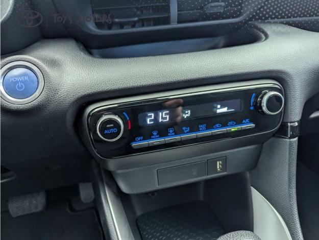 TOYOTA Yaris Hybride 116h France  