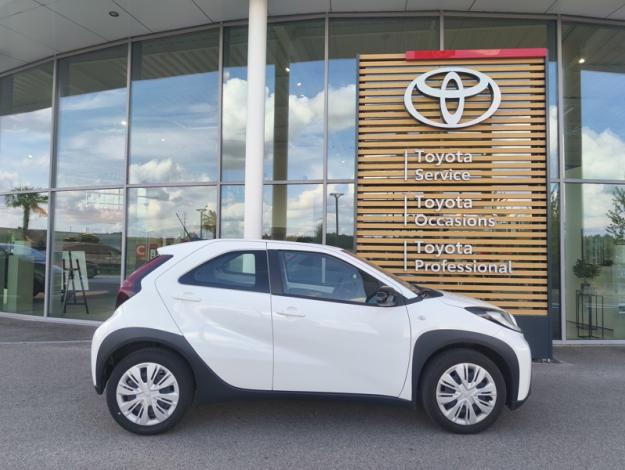 TOYOTA Aygo X 1.0 VVT-i 72 Design  