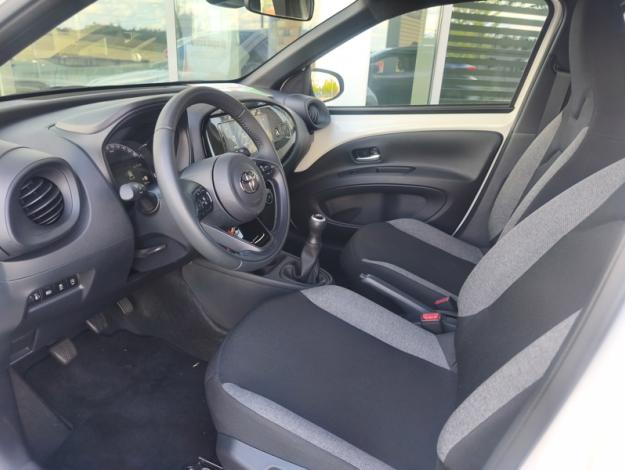 TOYOTA Aygo X 1.0 VVT-i 72 Design  