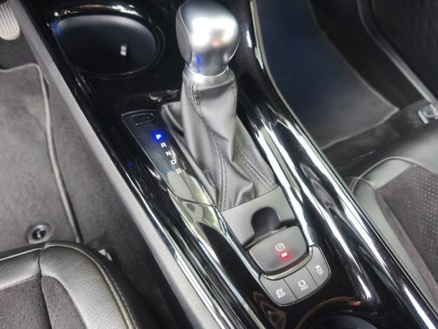 TOYOTA C-HR 1.8 HYBRIDE 122 COLLECTION  