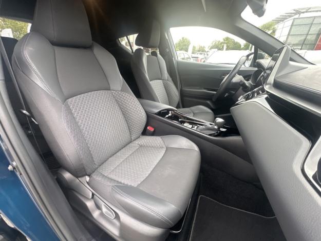 TOYOTA C-HR 184h Design Ultimate   