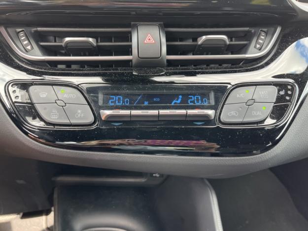 TOYOTA C-HR 122h Dynamic Ultimate  