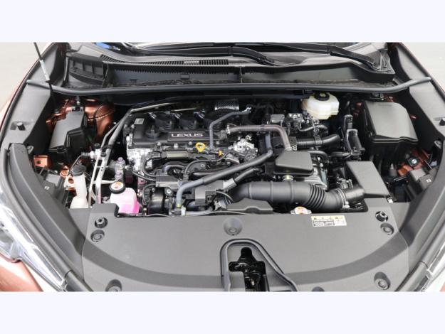 LEXUS LBX 1.5 136H 2WD Cool Pack Advanced  LBX HYBRIDE 2WD COOL PKADVANCED MY26