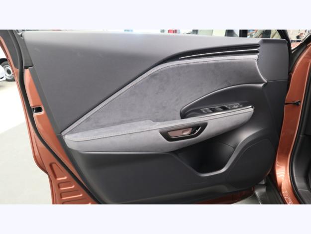 LEXUS LBX 1.5 136H 2WD Cool Pack Advanced  LBX HYBRIDE 2WD COOL PKADVANCED MY26