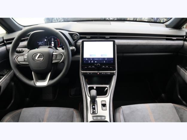 LEXUS LBX 1.5 136H 2WD Cool Pack Advanced  LBX HYBRIDE 2WD COOL PKADVANCED MY26