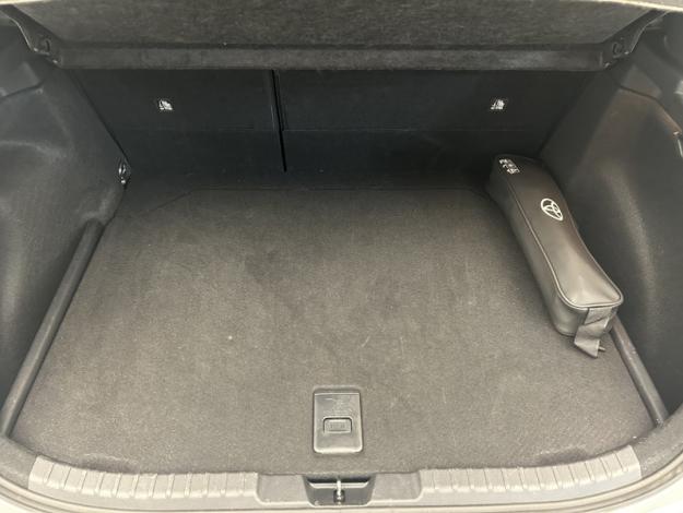 TOYOTA Corolla Hybrid Dynamic Business  1.8 122 ch 