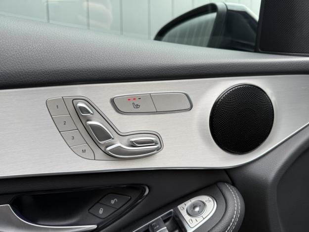 MERCEDES-BENZ GLC SUV GLC 300de 4MATIC SUV AMG Line  