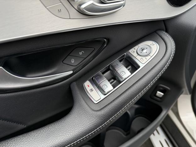 MERCEDES-BENZ GLC SUV GLC 300de 4MATIC SUV AMG Line  