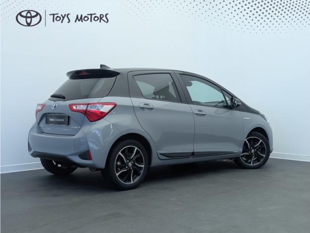 TOYOTA Yaris 100H Collec Zen Nav GrisManhaSRMY18  