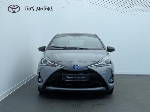 TOYOTA Yaris 100H Collec Zen Nav GrisManhaSRMY18  