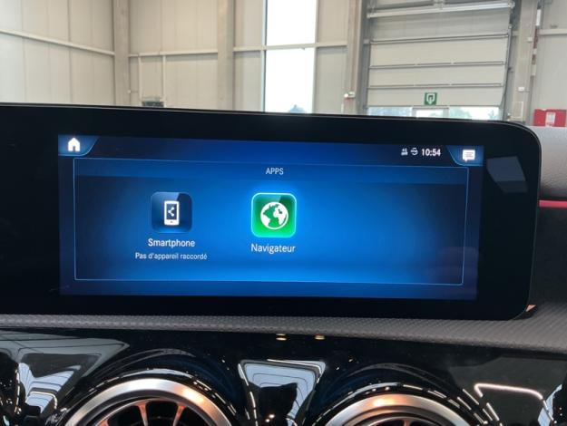 MERCEDES-BENZ A A 180