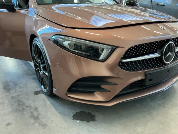 MERCEDES-BENZ A 180 AMG Pack Night Toit Pano  