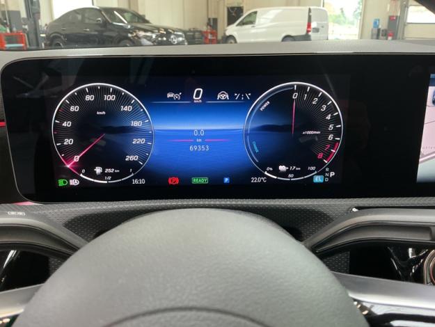 MERCEDES-BENZ A A 250 e
