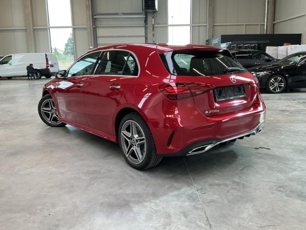 MERCEDES-BENZ A A 250 e