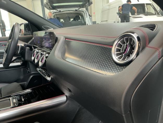 MERCEDES-BENZ EQA EQA 250+