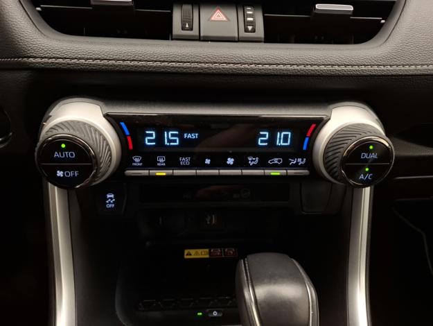TOYOTA RAV4 AWD 222ch Dynamic   PACK TECHNO 