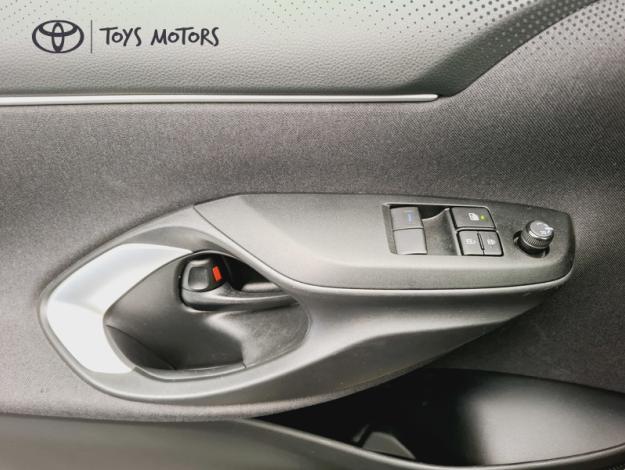 TOYOTA Yaris 116h Dynamic  