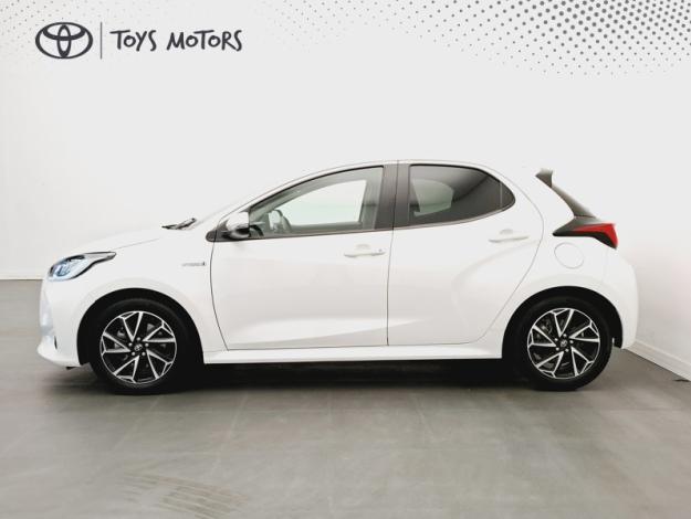 TOYOTA Yaris 116h Design  