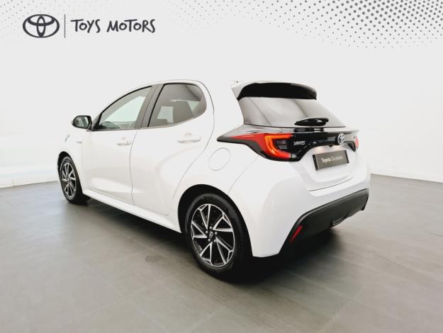 TOYOTA Yaris 116h Design  