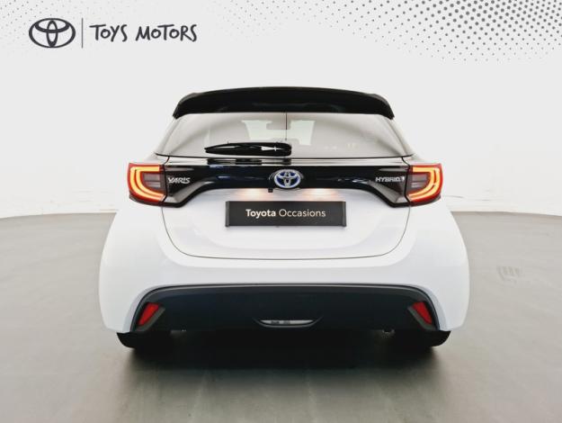 TOYOTA Yaris 116h Design  