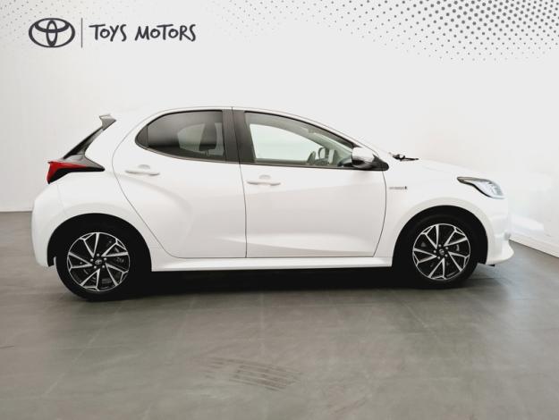 TOYOTA Yaris 116h Design  