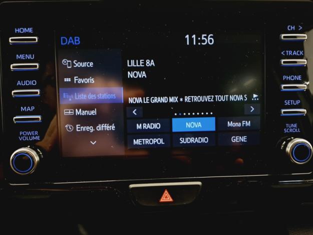 TOYOTA Yaris 116h Design  