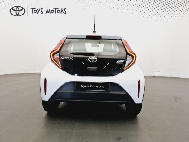 TOYOTA Aygo X 1.0 VVT-I 72 DYNAMIC  