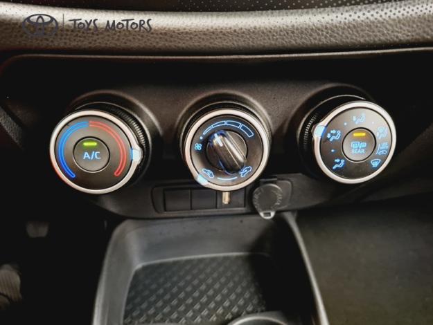 TOYOTA Aygo X 1.0 VVT-I 72 DYNAMIC  