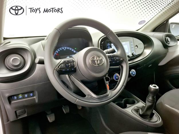 TOYOTA Aygo X 1.0 VVT-I 72 DYNAMIC  