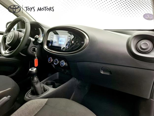 TOYOTA Aygo X 1.0 VVT-I 72 DYNAMIC  