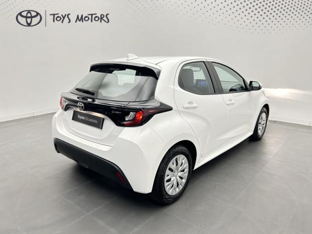 TOYOTA Yaris 116h Dynamic  