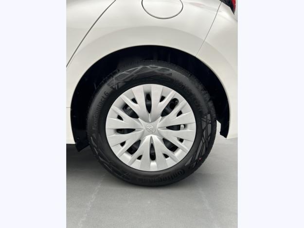 TOYOTA Yaris 116h Dynamic  
