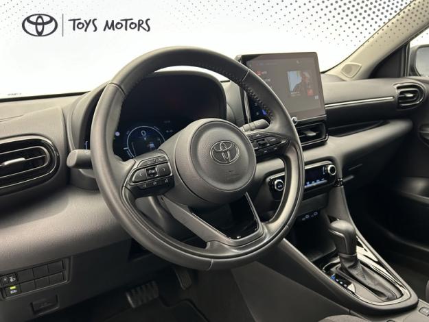 TOYOTA Yaris 116h Design  